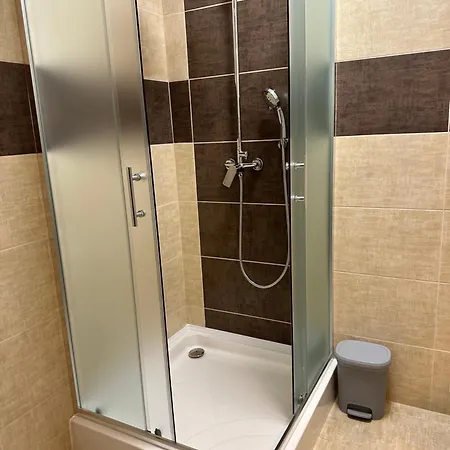 Aparthotel Art Maxim 3*