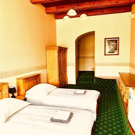 Апарт-отель Art Maxim 3*