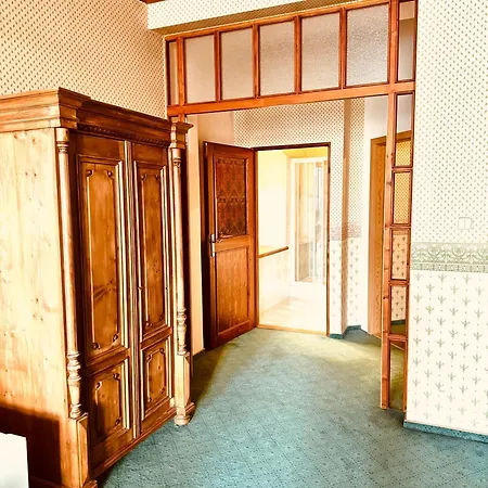 Апарт-отель Art Maxim Фридек-Мистек