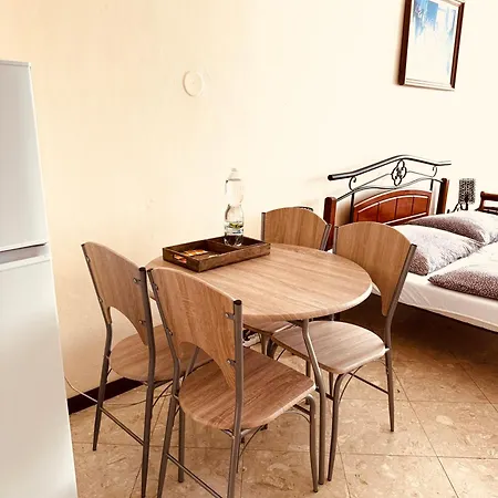 Art Maxim Фридек-Мистек