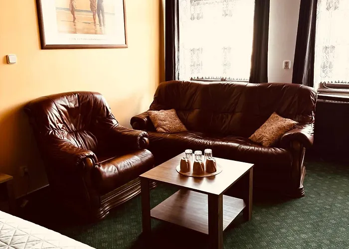 Aparthotel Art Maxim 3*
