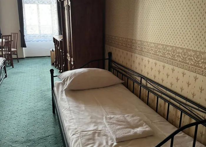 Art Maxim Aparthotel Frýdek-Místek