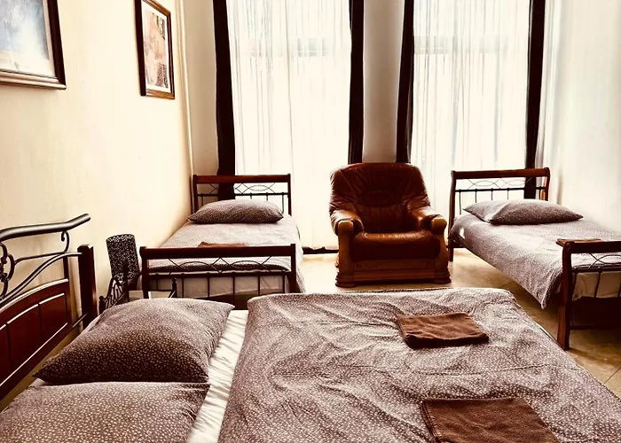 Aparthotel Art Maxim 3*
